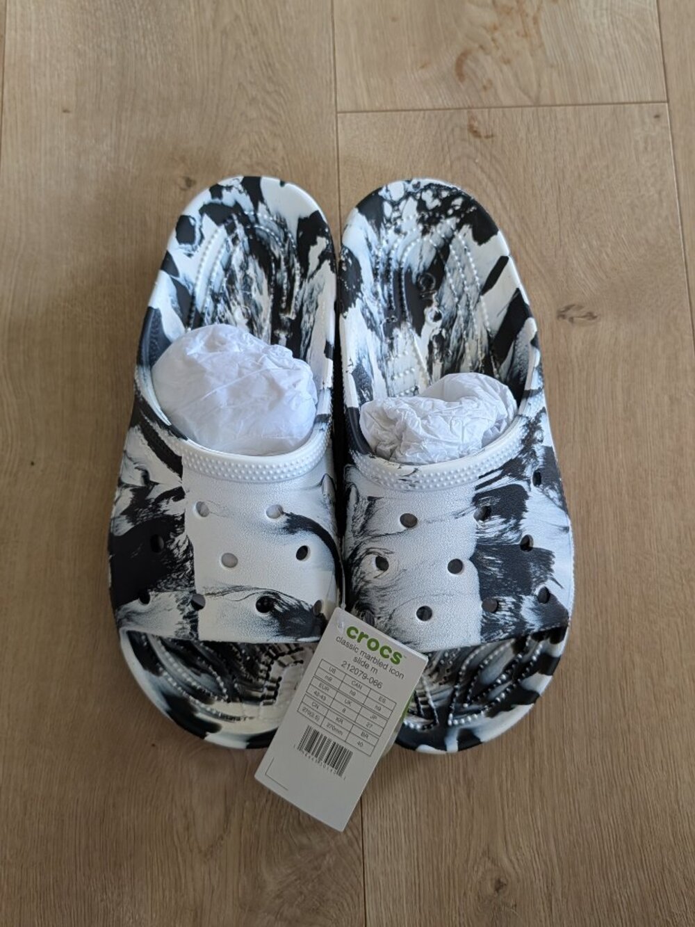 Classic Marbled Icon Slides - Picture 2 of 2